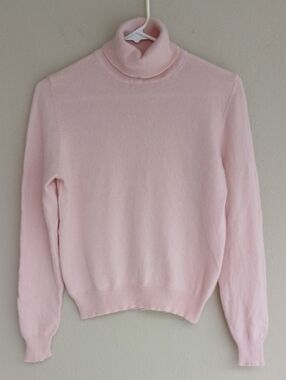 Cashmere Sweater Pink medium